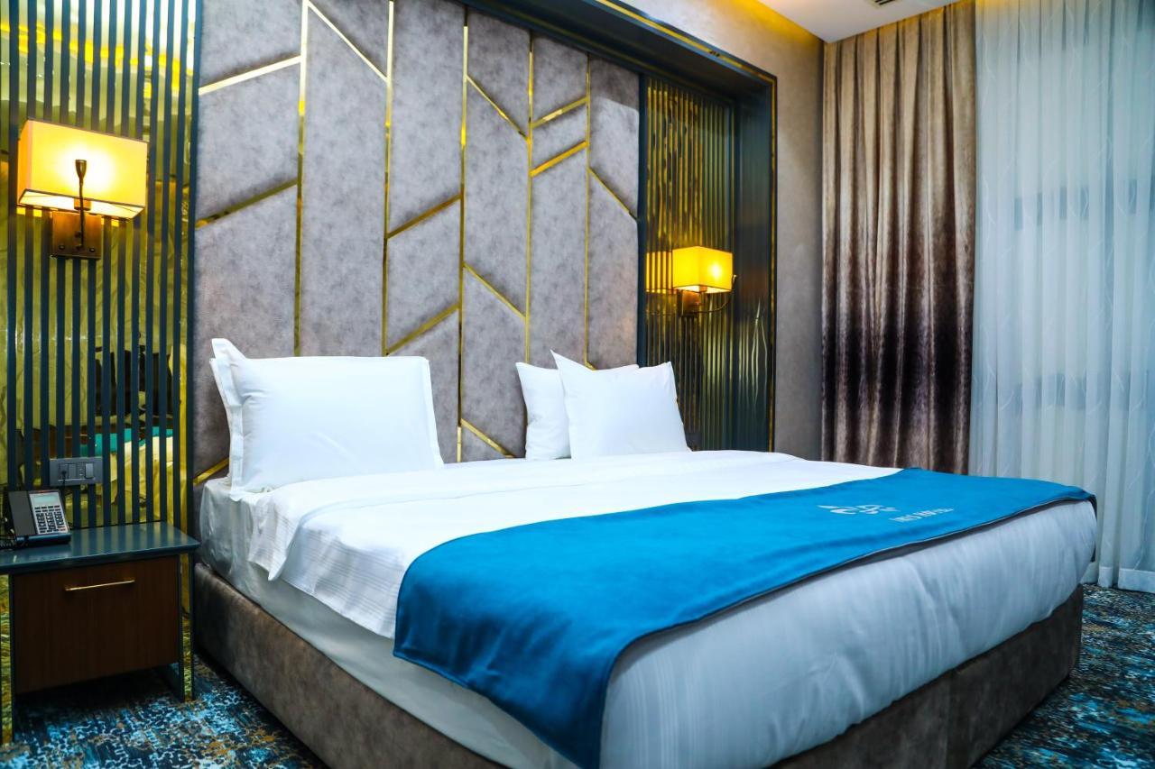 Iris Hotel Baku - Halal Hotel מראה חיצוני תמונה
