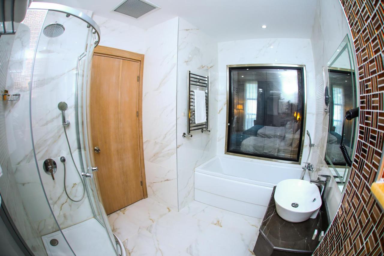 Iris Hotel Baku - Halal Hotel מראה חיצוני תמונה