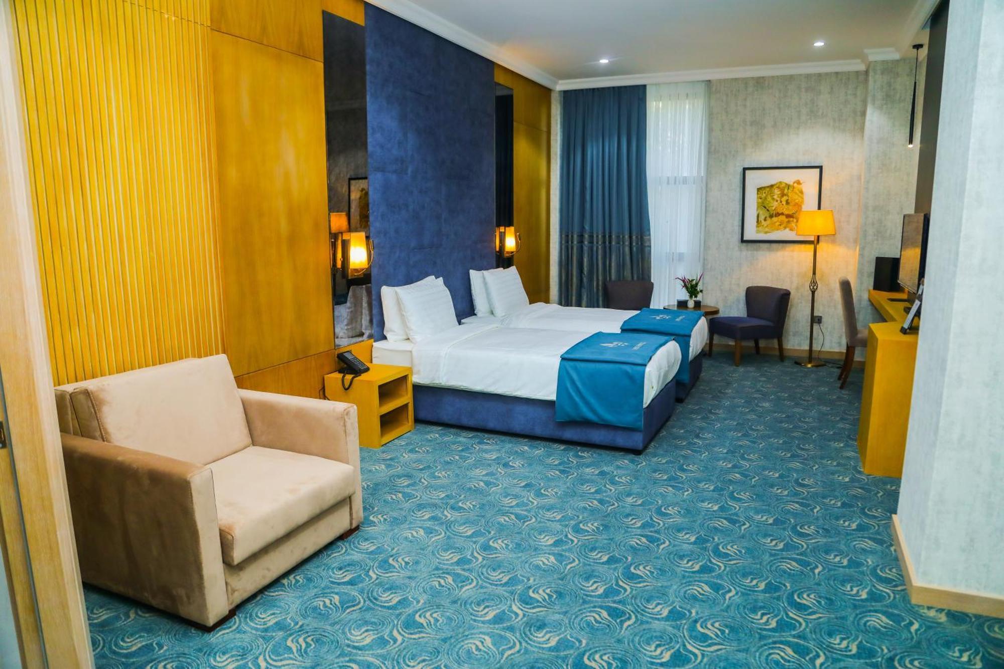 Iris Hotel Baku - Halal Hotel מראה חיצוני תמונה